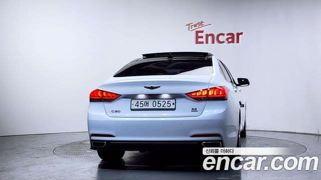 Hyundai Genesis DH 4