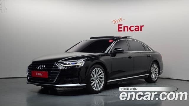 Audi A8 (D5)