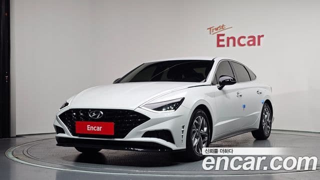 Hyundai Sonata (DN8)