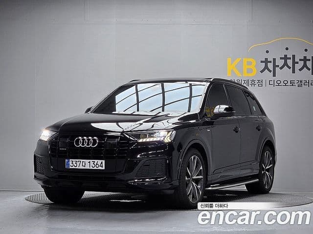 Audi Q7 (4M)