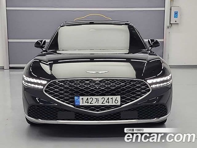 Genesis G90 (RS4)