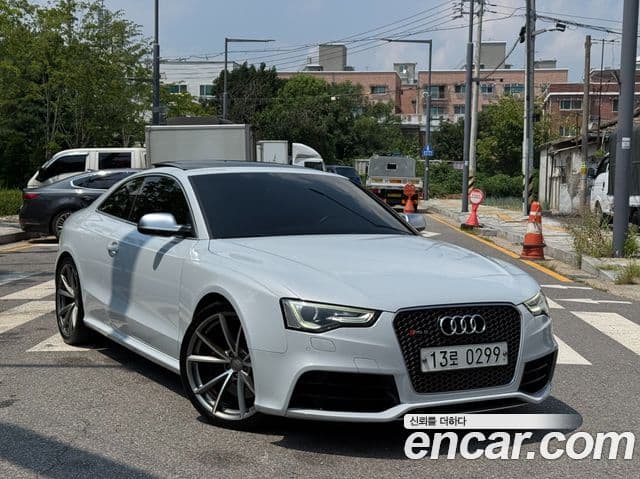 Audi RS5