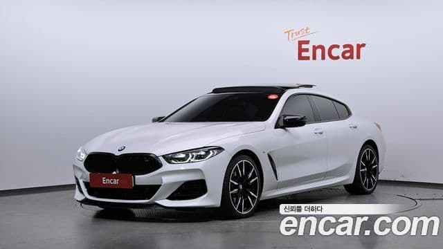 BMW 8 Series (G15)