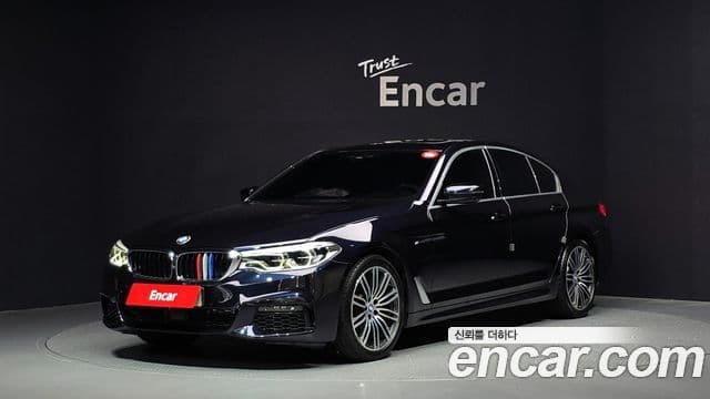 BMW 5 Series (G30)