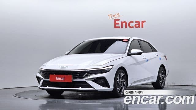 Hyundai The New Avante Hybrid (CN7)