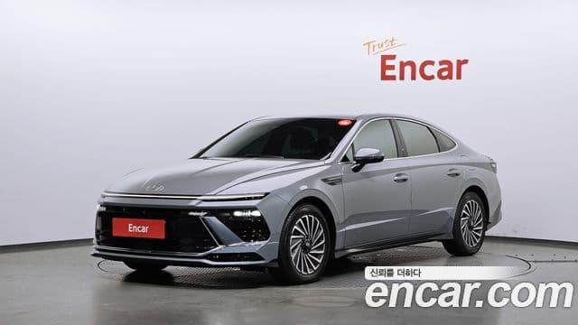 Hyundai Sonata The Edge Hybrid (DN8)