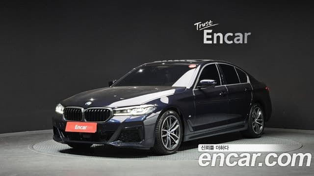 BMW 5 Series (G30)