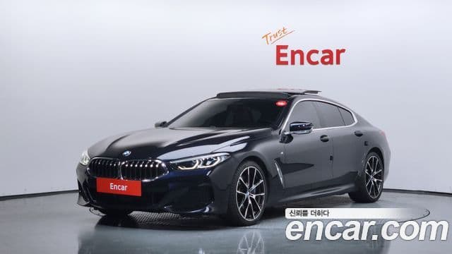 BMW 8 Series (G15)