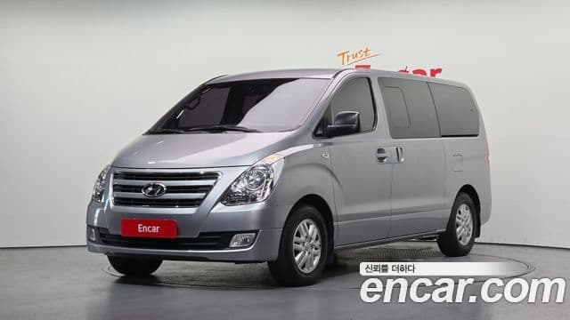 Hyundai Grand Starex