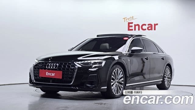 Audi A8 (D5)