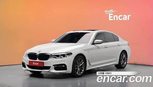 BMW 5 Series (G30)