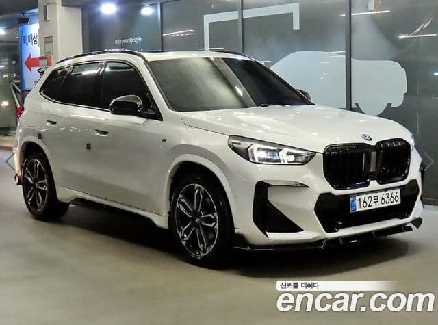 BMW X1 (U11)