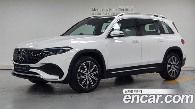 Mercedes-Benz EQB X243