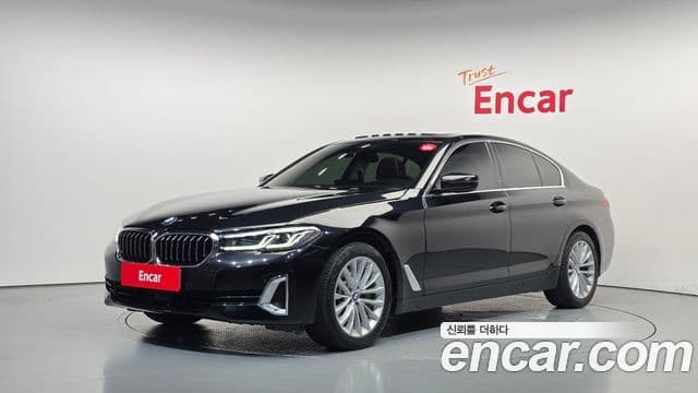 BMW 5 Series (G30)