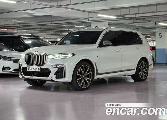 BMW X7 (G07)