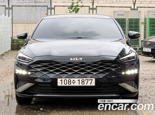 Kia K8 Hybrid