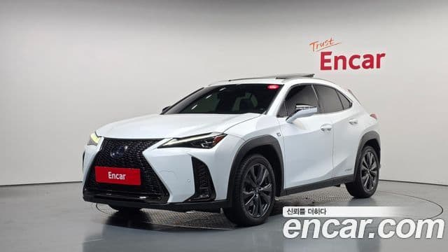 Lexus UX250h