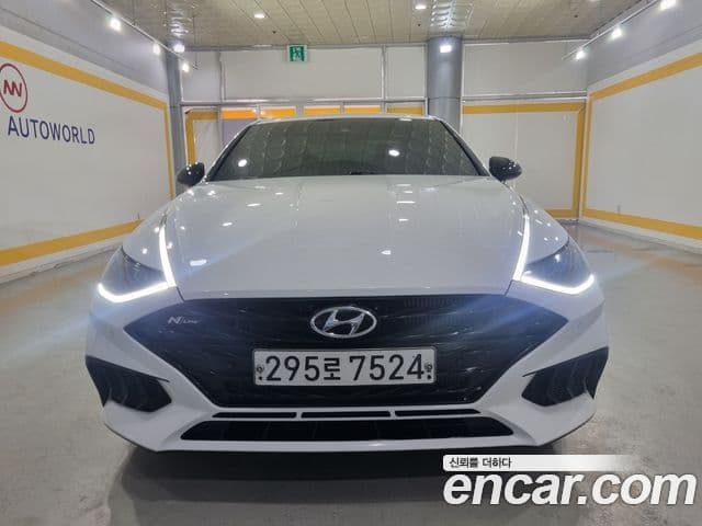 Hyundai Sonata (DN8)