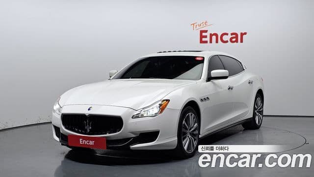 Maserati Quattroporte 1