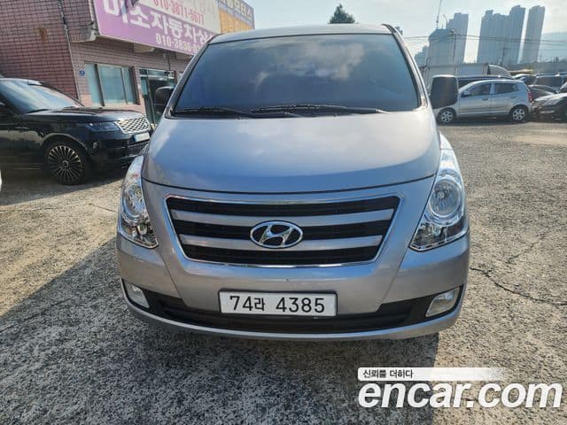 Hyundai Grand Starex