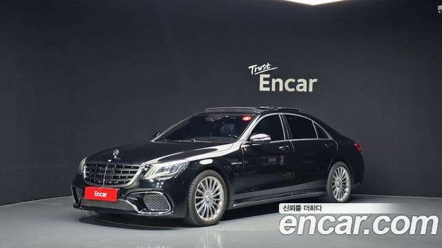 Mercedes-Benz S-Class W222
