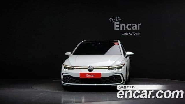 Volkswagen Golf 8th Gen 3