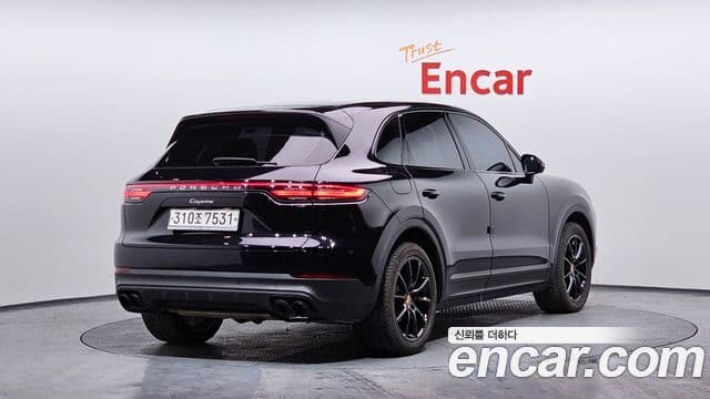 Porsche Cayenne (PO536) 2