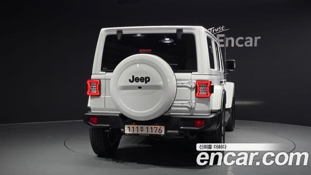 Jeep Wrangler (JL) 4