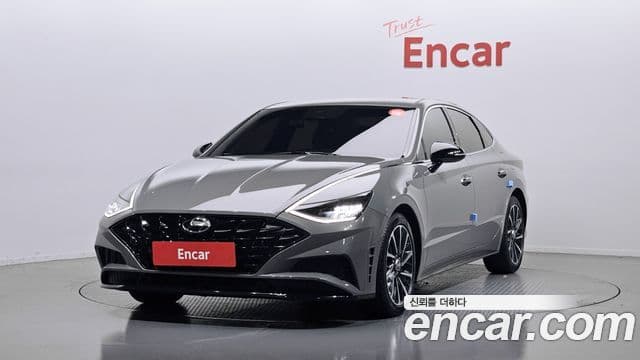Hyundai Sonata (DN8)