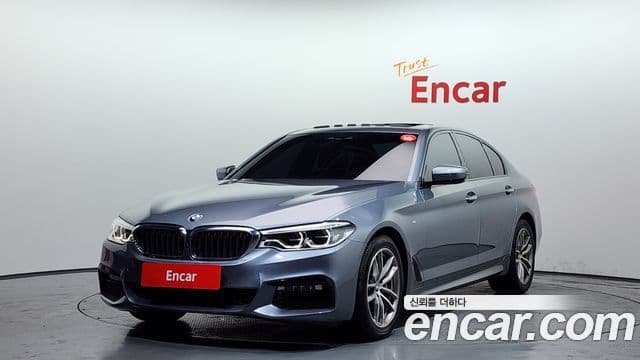 BMW 5 Series (G30)