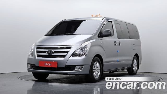 Hyundai Grand Starex