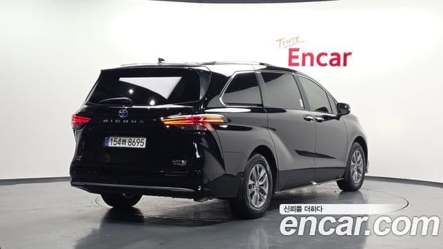 Toyota Sienna 4th Gen 2