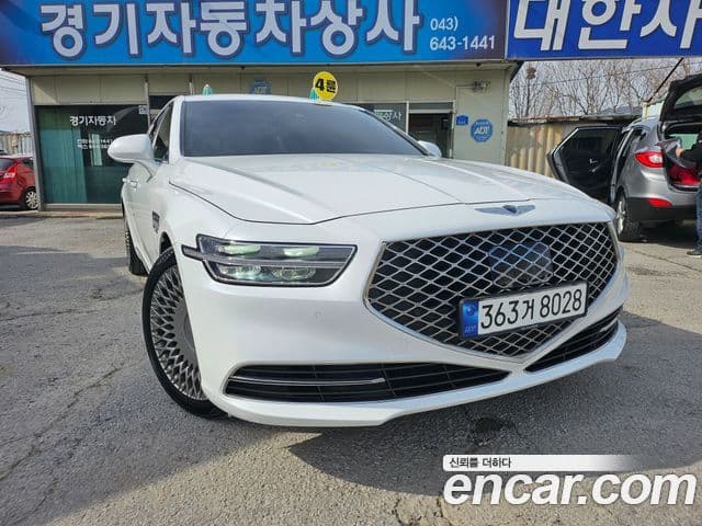 Genesis G90