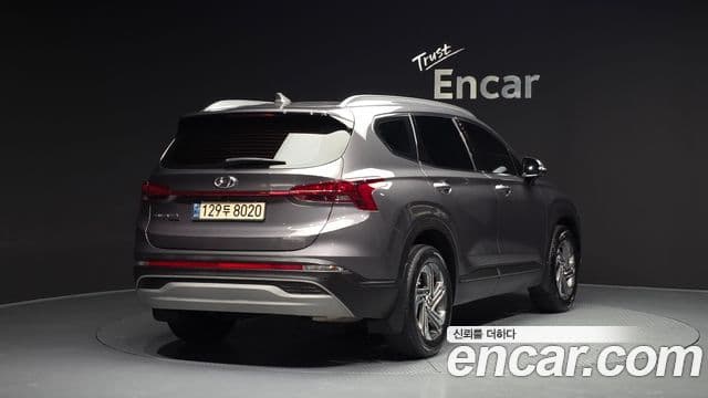 Hyundai The New Santa Fe 2