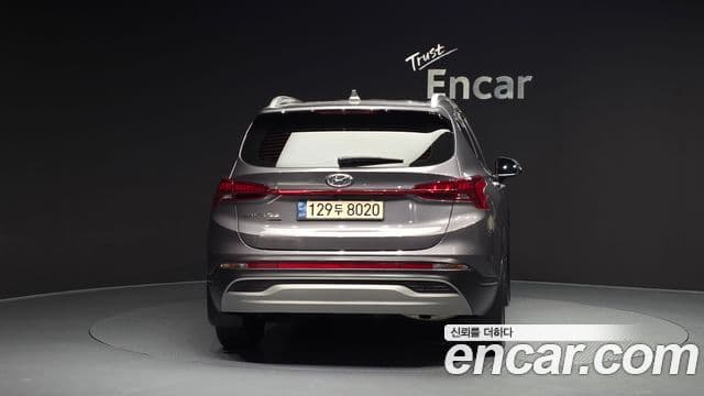 Hyundai The New Santa Fe 4