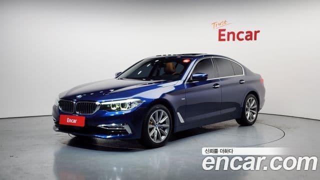 BMW 5 Series (G30)