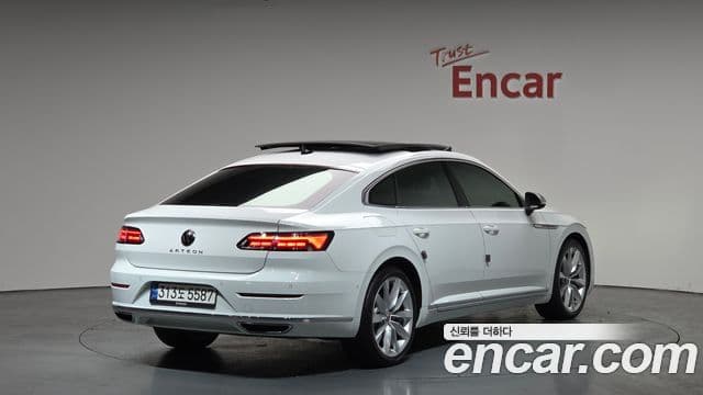 Volkswagen Arteon 2