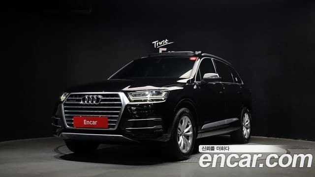 Audi Q7 (4M)