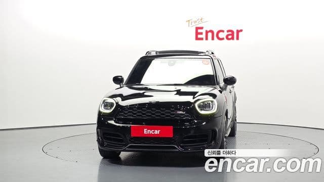MINI Cooper S Countryman 3