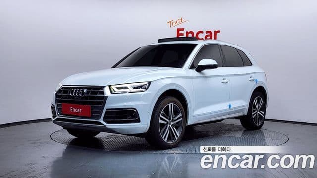 Audi Q5 (FY)