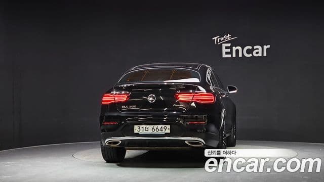 Mercedes-Benz GLC-Class X253 4