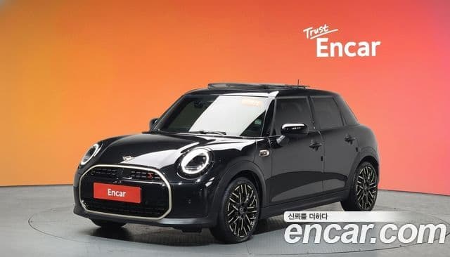 MINI Cooper S 4th Gen 1