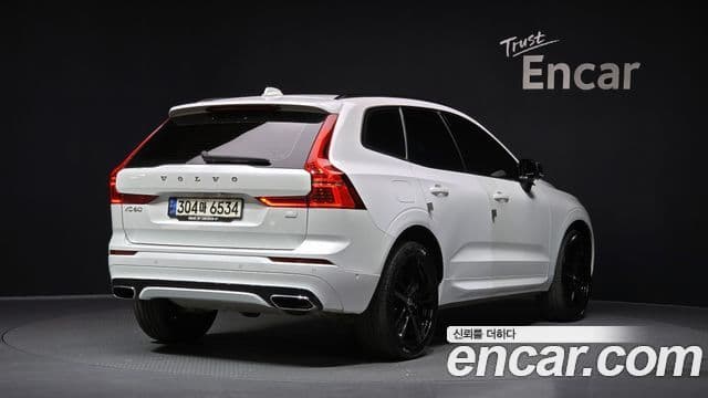 Volvo XC60 2nd Gen 2
