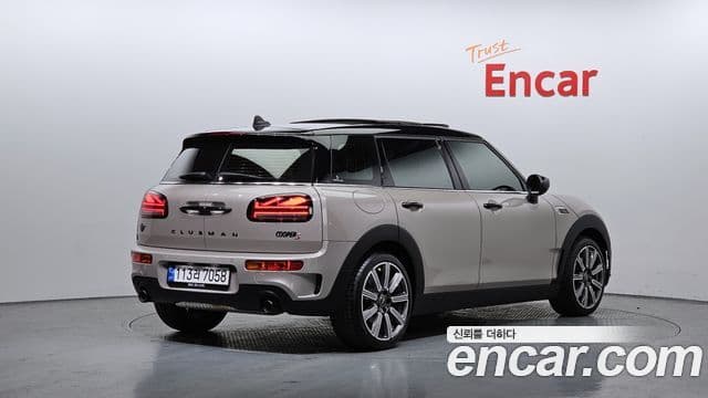 MINI Cooper S Clubman 2