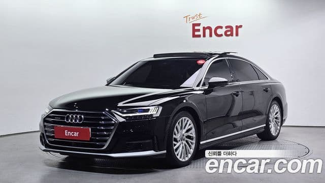 Audi A8 (D5)