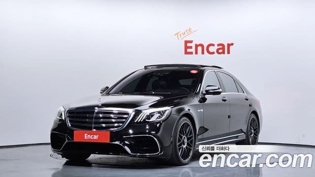 Mercedes-Benz S-Class W222