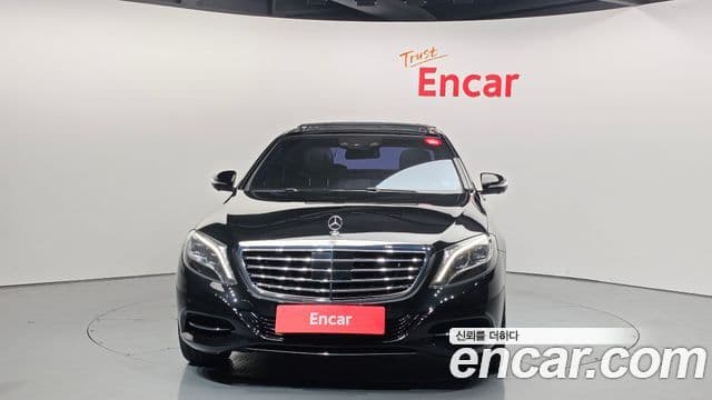 Mercedes-Benz S-Class W222 3