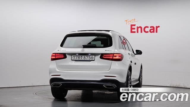 Mercedes-Benz GLC-Class X253 4