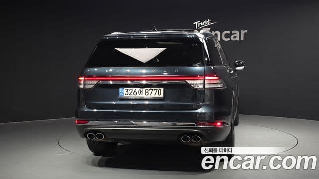 Lincoln Aviator 2nd Gen 4