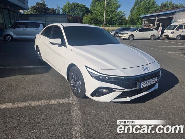 Hyundai The New Avante (CN7)